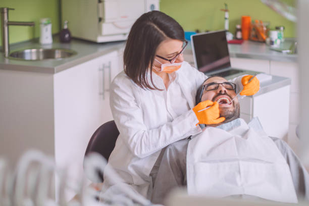 Best Tooth Infection Emergency Dentist  in Pine Knoll Shores, NC